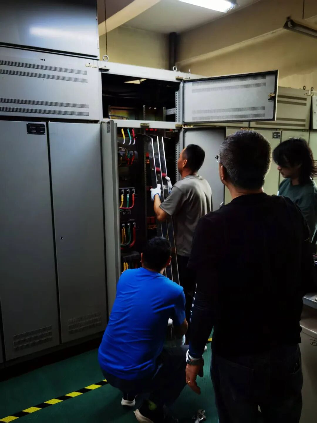 1759446478999134.jpg 1759446478999134.jpg