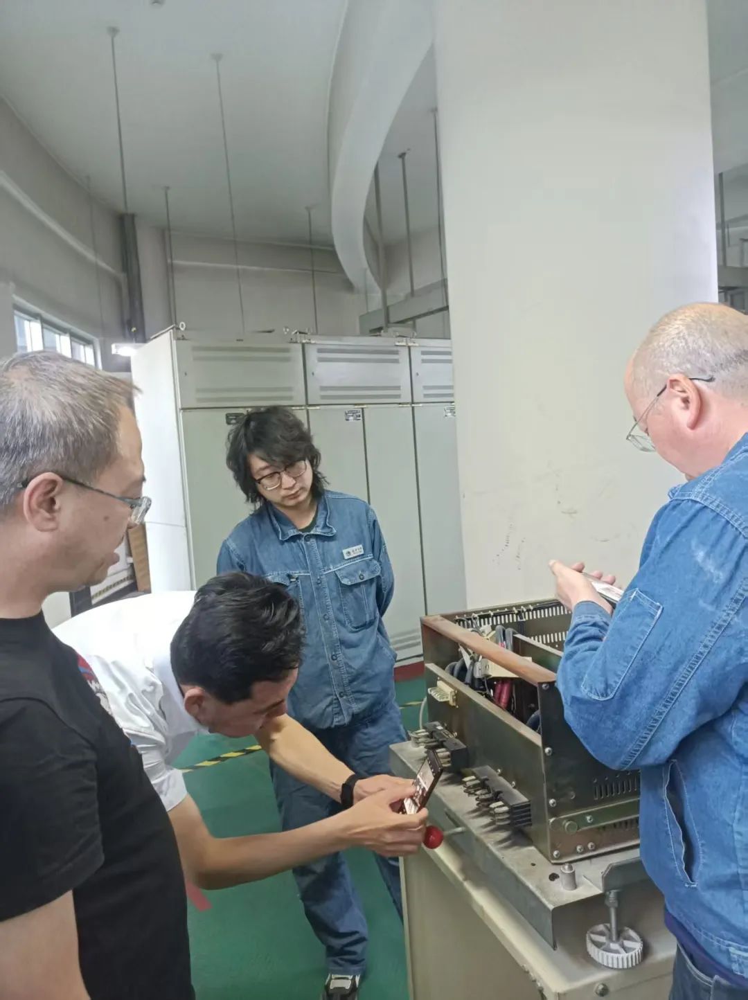 1759446674618286.jpg 1759446674618286.jpg